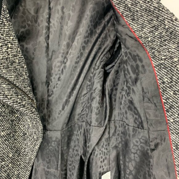 Express Black White Tweed Coat Short Sz Medium - Picture 8 of 8